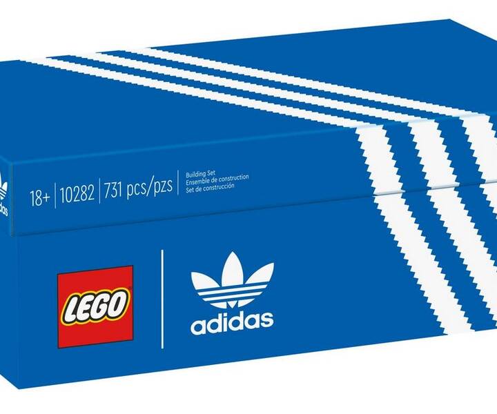 LEGO® 10282 adidas Originals Superstar