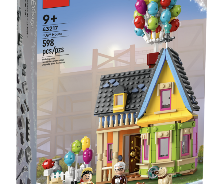LEGO® 43217 Carls Haus aus „Oben“